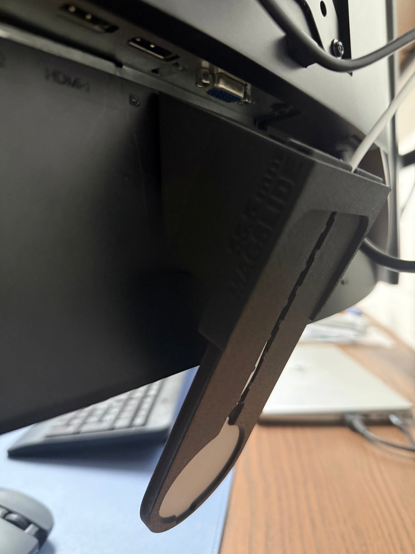 Inschuifbare MagSafe Houder voor Monitor - Horizontale Telefoonhouder voor iPhone Stand-by Modus (Zonder MagSafe Lader)